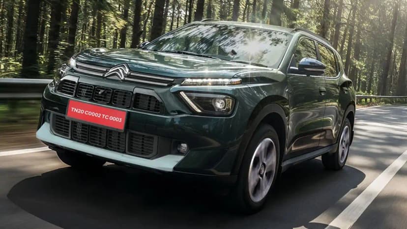 Citroen Aircross X Showroom in Nandurbar-Moharir Auto